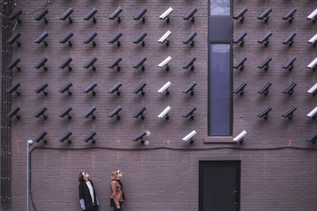 why security surveillance strategy depends on human factors